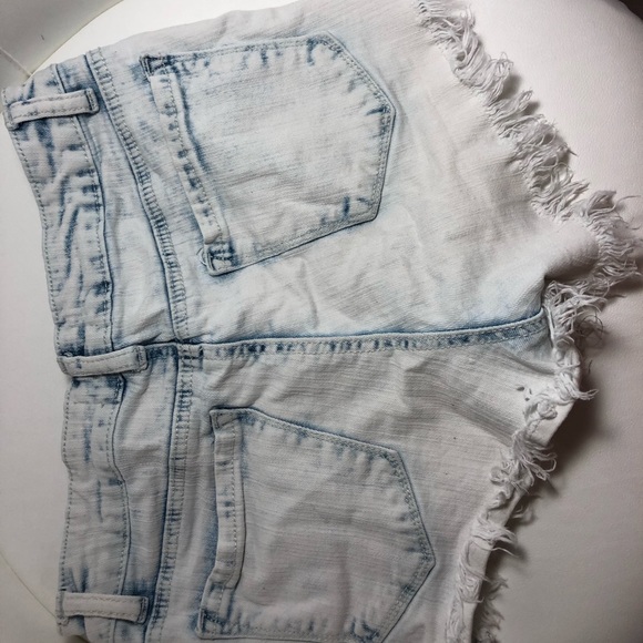 Shorts - Picture 2 of 2